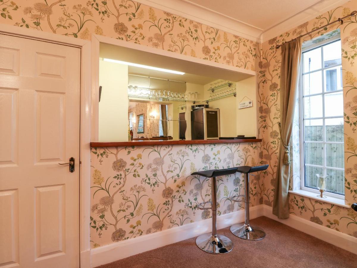 Yardley Manor Villa Scarborough Eksteriør bilde